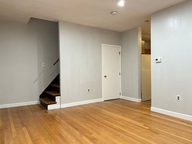 318 Granite St 2, Quincy, MA 02169