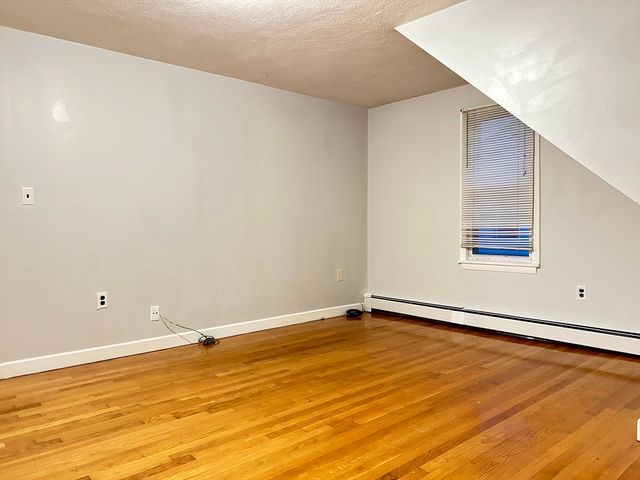 318 Granite St 2, Quincy, MA 02169