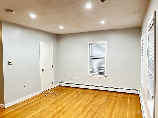 318 Granite St 2, Quincy, MA 02169