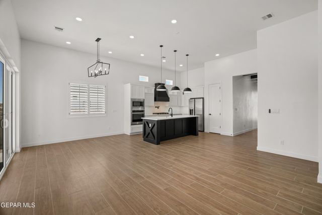 14429 Dune Flower Parkway, Horizon City, TX 79928