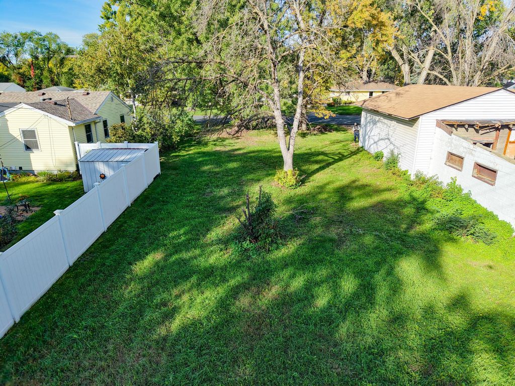 9211 Columbus Avenue S, Bloomington, MN 55420 — photo 4