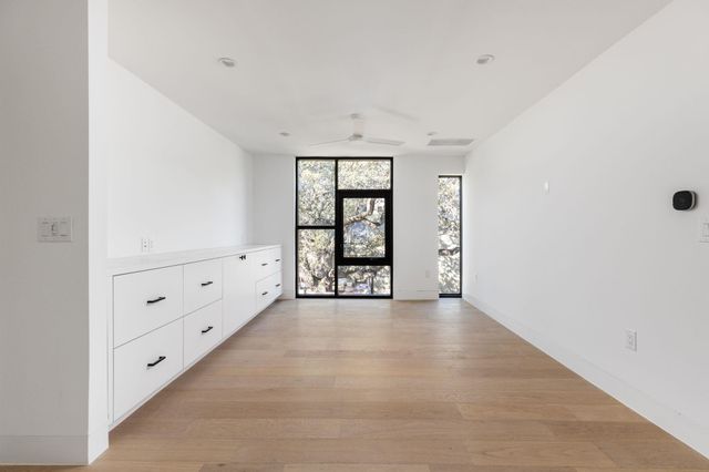 1603 Chelsea LN 1, Austin, TX 78704