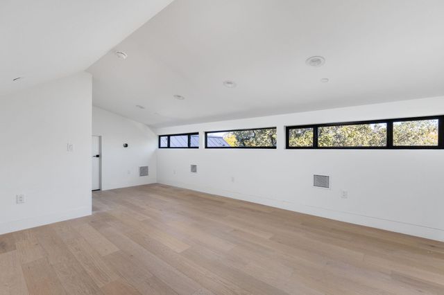 1603 Chelsea LN 1, Austin, TX 78704