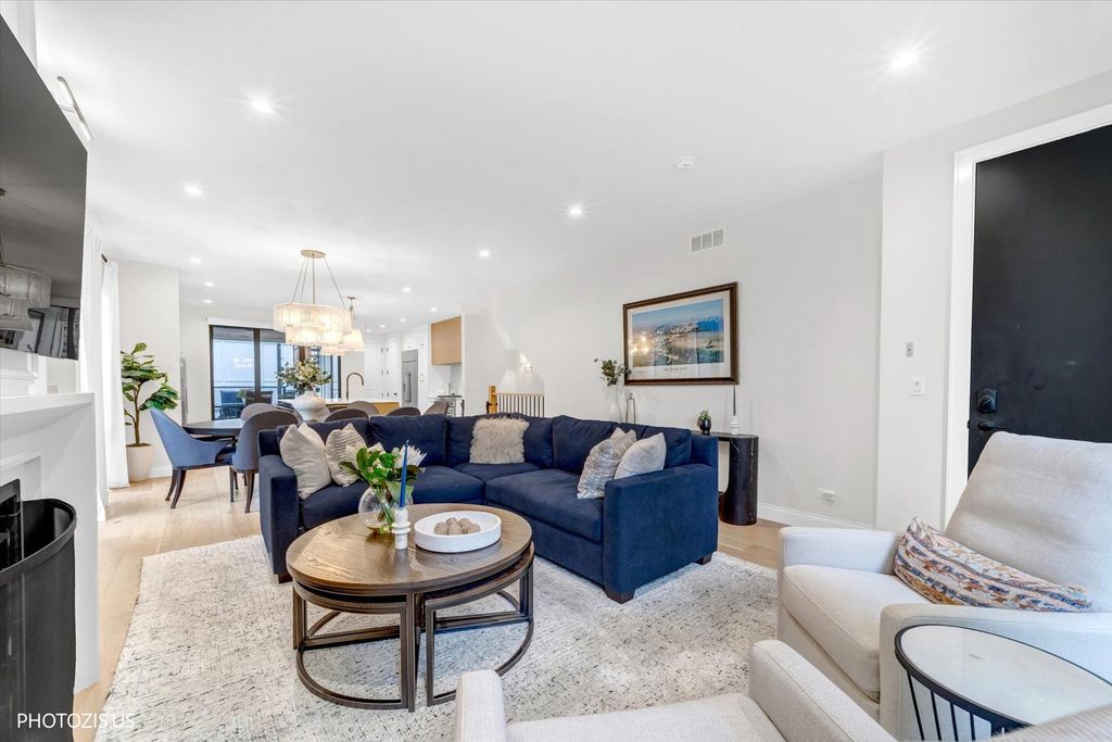 2321 W Belden Avenue 1, Chicago, IL 60647 — photo 3