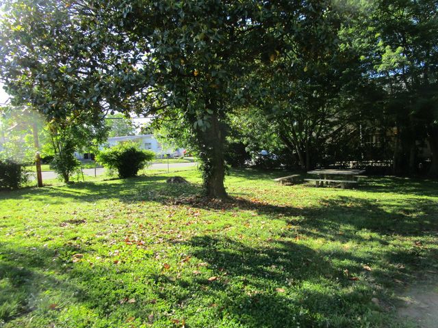 698 W Jefferson Street, Berea, KY 40403