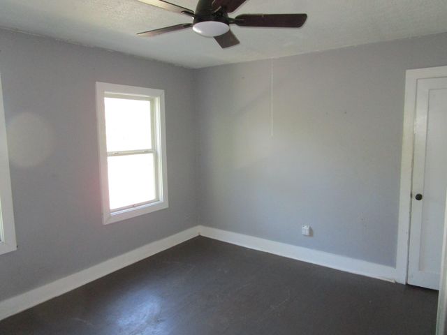 698 W Jefferson Street, Berea, KY 40403