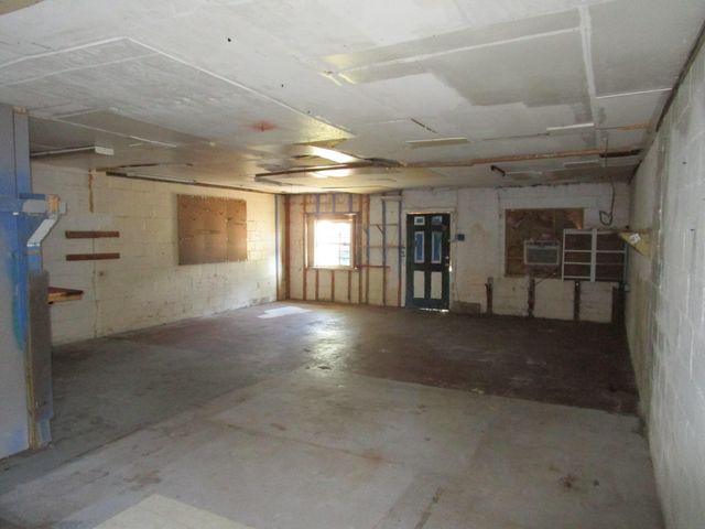 698 W Jefferson Street, Berea, KY 40403