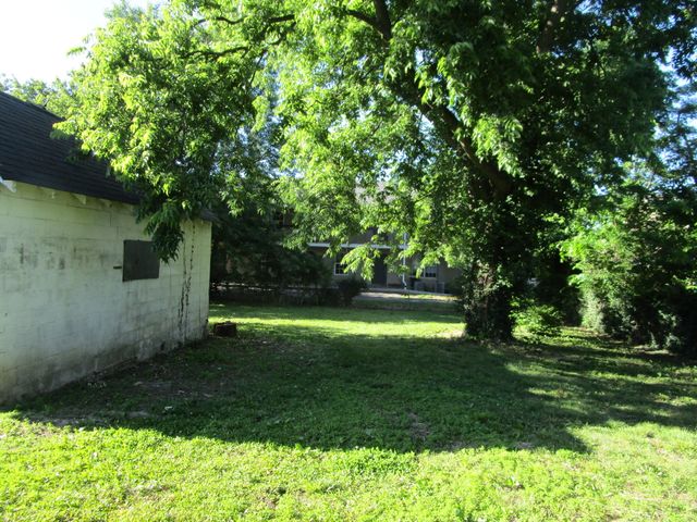 698 W Jefferson Street, Berea, KY 40403