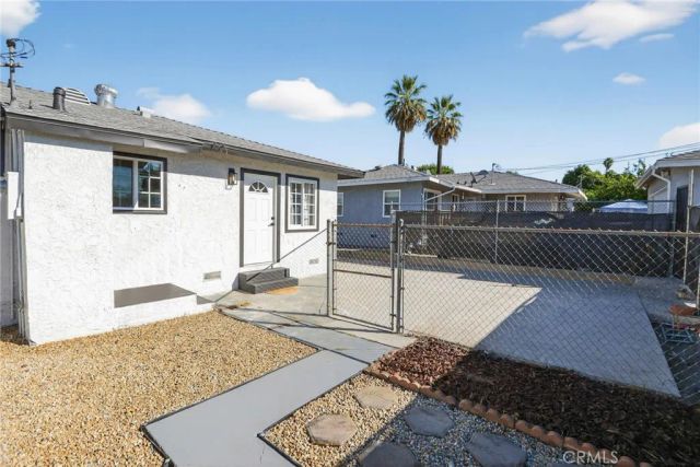 16682 E Greenhaven, Covina, CA 91722