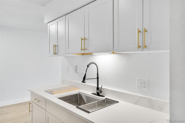 7755 E Quincy Avenue 303A5, Denver, CO 80237