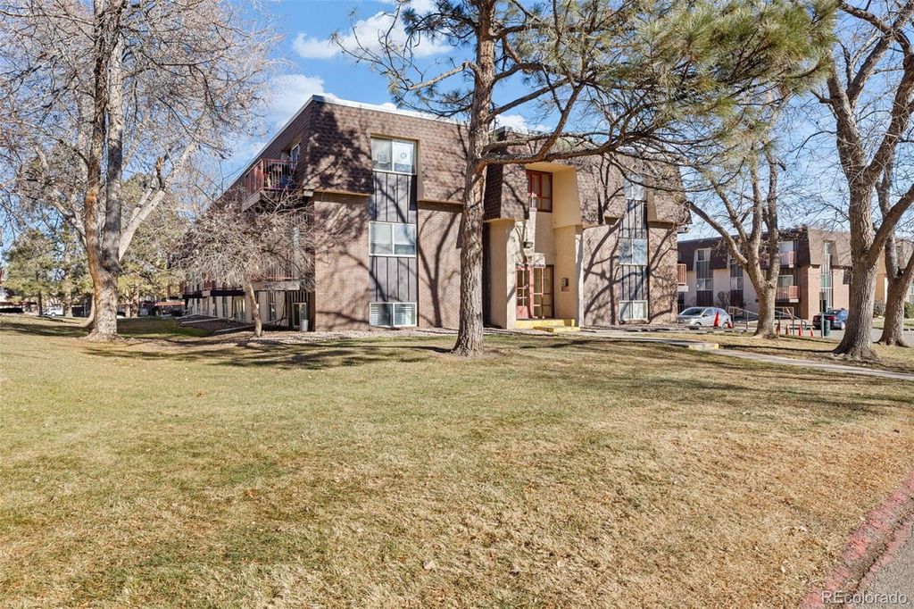 7755 E Quincy Avenue 303A5, Denver, CO 80237