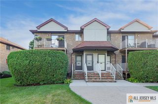 4201 Birchwood Court, North Brunswick, NJ 08902