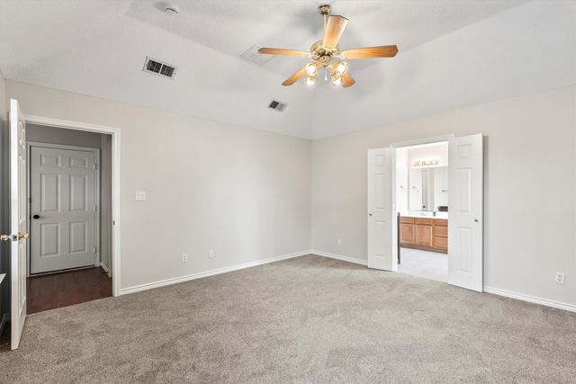 6581 Meadow Ridge Circle, Nevada, TX 75173