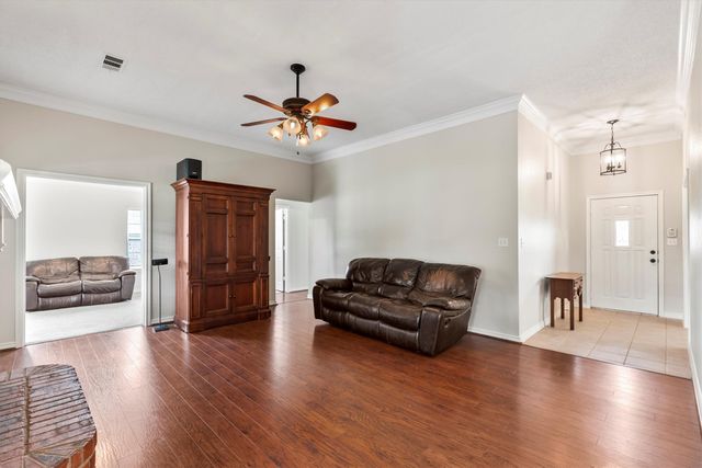 6581 Meadow Ridge Circle, Nevada, TX 75173