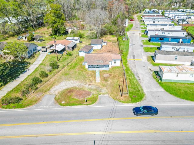 1632 Central Avenue, Summerville, SC 29483