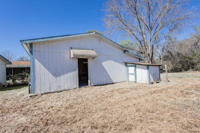 1632 Central Avenue, Summerville, SC 29483
