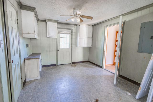 1632 Central Avenue, Summerville, SC 29483