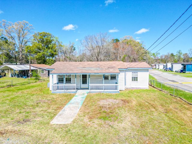 1632 Central Avenue, Summerville, SC 29483