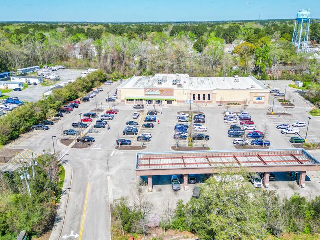 1632 Central Avenue, Summerville, SC 29483