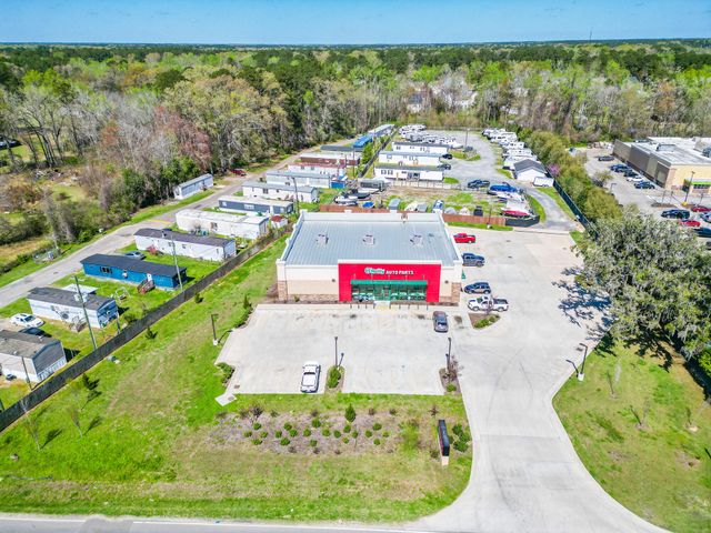 1632 Central Avenue, Summerville, SC 29483