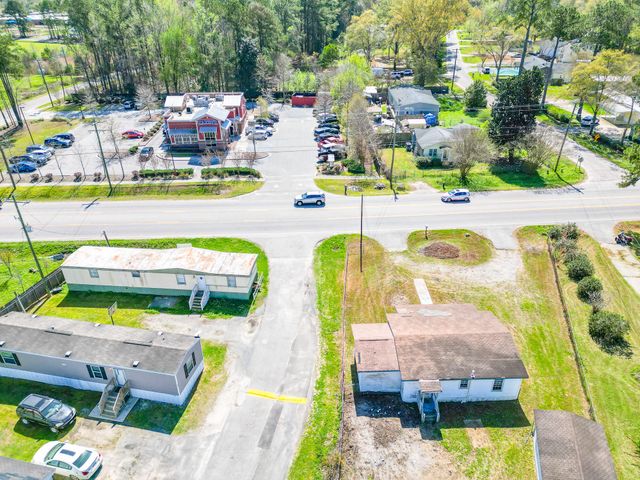 1632 Central Avenue, Summerville, SC 29483