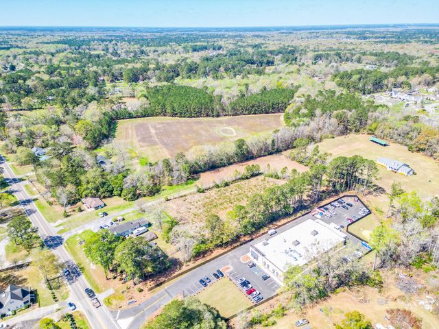 1632 Central Avenue, Summerville, SC 29483