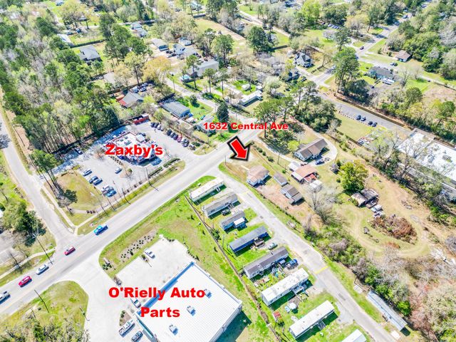1632 Central Avenue, Summerville, SC 29483