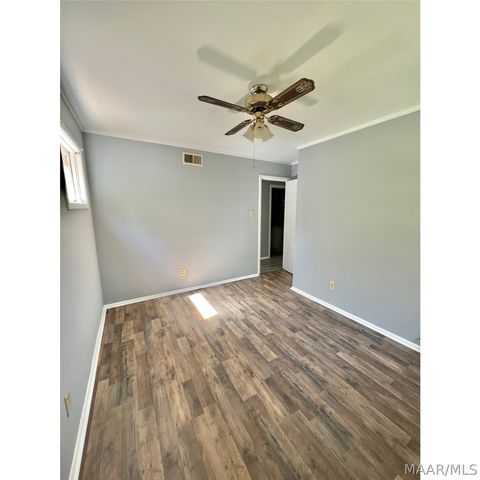 2412 E 4TH Street, Montgomery, AL 36106