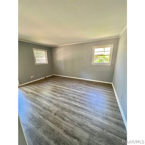 2412 E 4TH Street, Montgomery, AL 36106