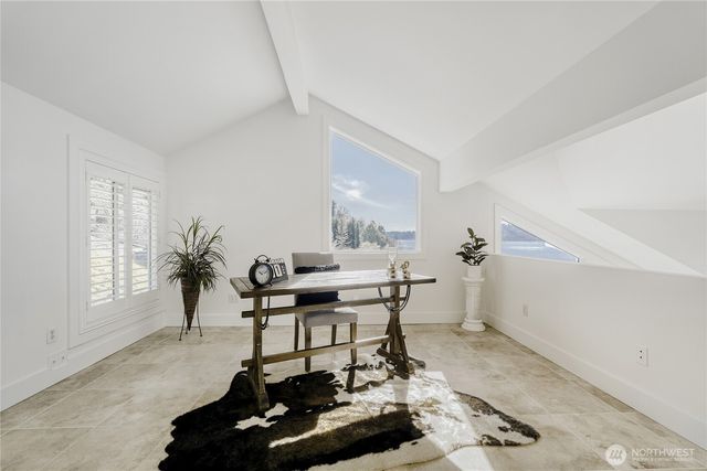 16035 Inglewood Road NE, Kenmore, WA 98028