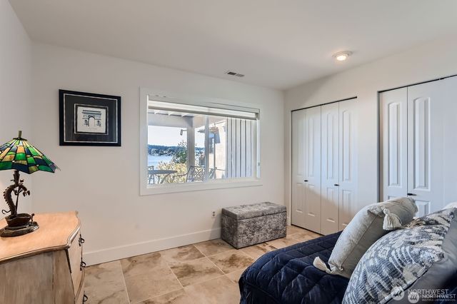 16035 Inglewood Road NE, Kenmore, WA 98028