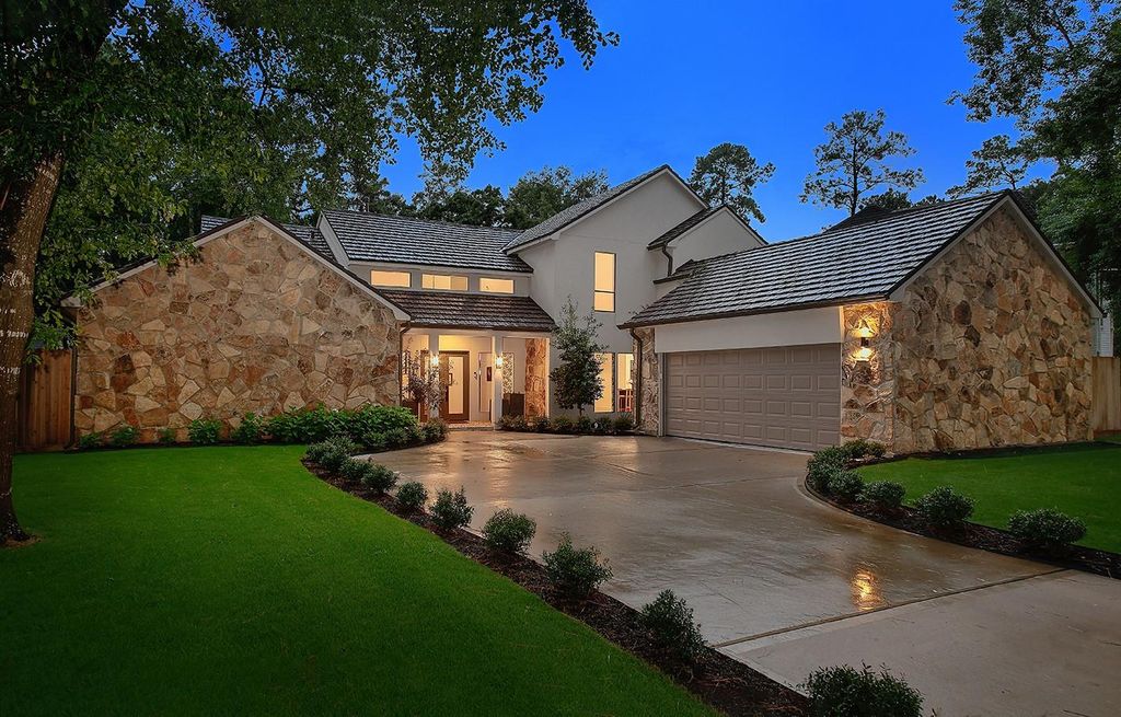 9 Paintedcup Court, The Woodlands, TX 77380