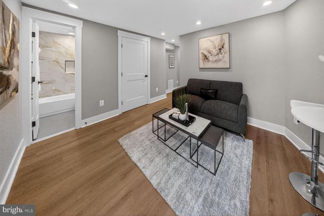 1721 JACKSON ST NE, Washington, DC 20018