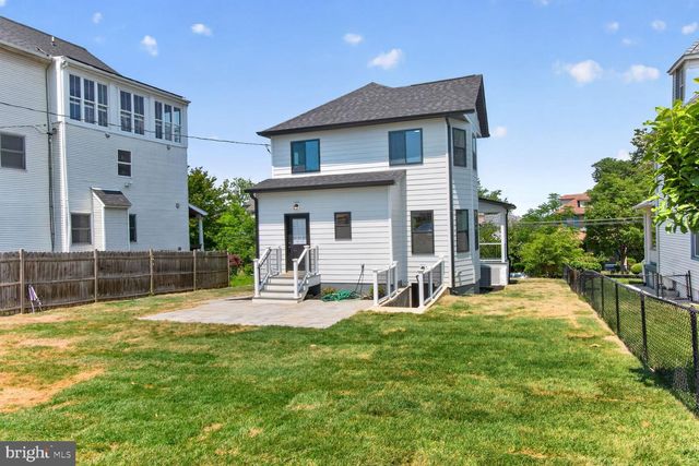 1721 JACKSON ST NE, Washington, DC 20018