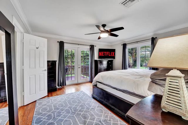 5574 Lake Osborne Drive, Lake Worth, FL 33461