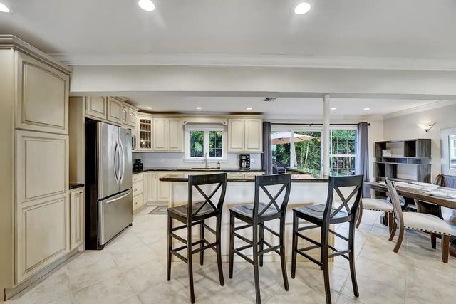 5574 Lake Osborne Drive, Lake Worth, FL 33461