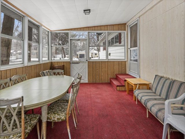 71 Lakewood Parkway, Burlington, VT 05408