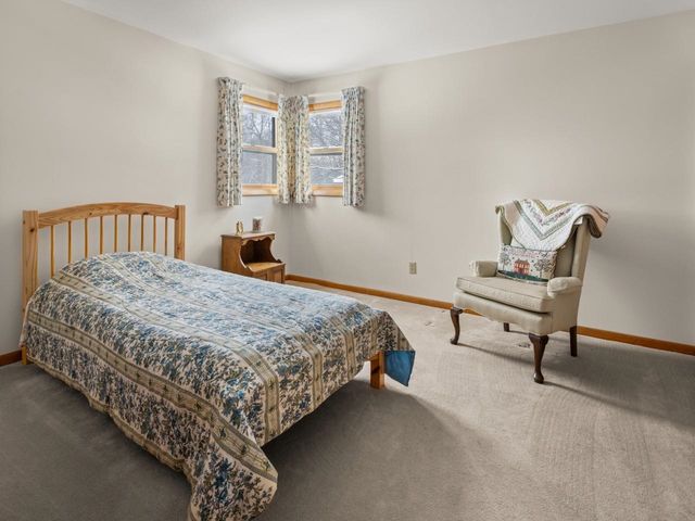 71 Lakewood Parkway, Burlington, VT 05408