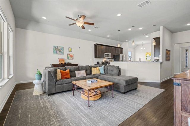 2620 Granite Hill DR, Leander, TX 78641