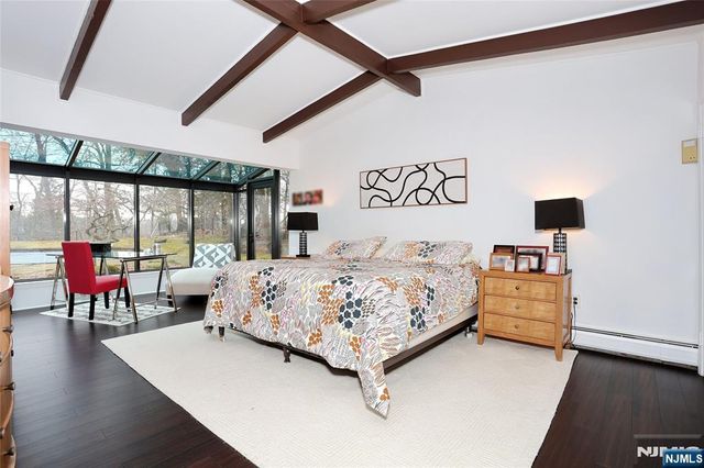 5 Carnot Avenue, Woodcliff Lake, NJ 07677