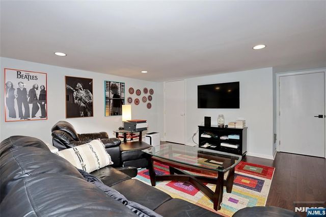 5 Carnot Avenue, Woodcliff Lake, NJ 07677