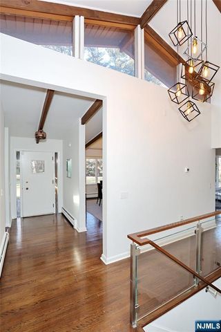 5 Carnot Avenue, Woodcliff Lake, NJ 07677