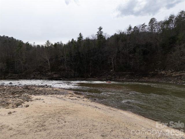 51 Wild Turkey Loop 32, Marshall, NC 28753