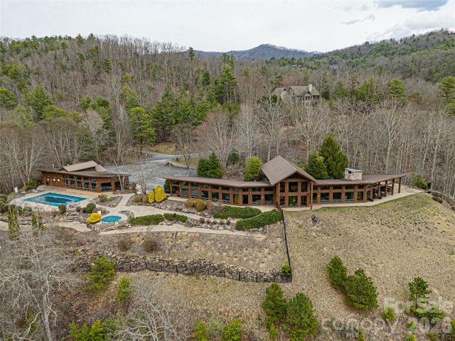 51 Wild Turkey Loop 32, Marshall, NC 28753