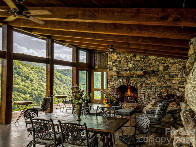 51 Wild Turkey Loop 32, Marshall, NC 28753