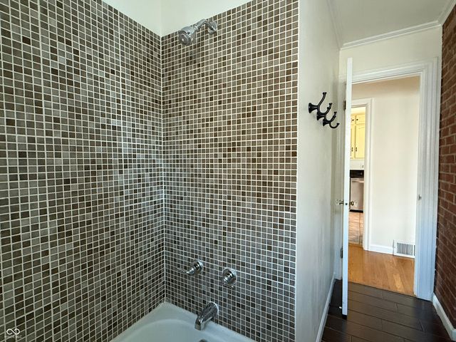 6025 Crittenden Avenue, Indianapolis, IN 46220