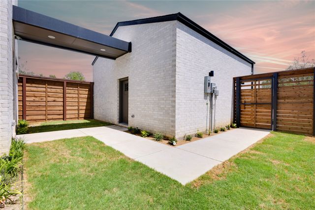 3313 Walchard Court, Dallas, TX 75229