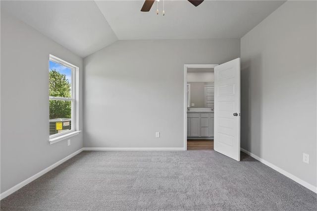 19515 Lincoln Street, Spring Hill, KS 66083