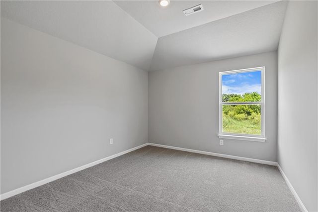 19515 Lincoln Street, Spring Hill, KS 66083