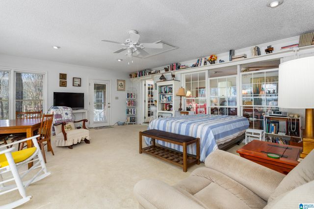 2300 HATHAWAY HEIGHTS ROAD, Anniston, AL 36207